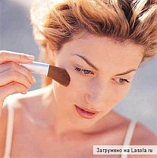 Правила макияжа. Нанесение румян (женские секреты красоты)
